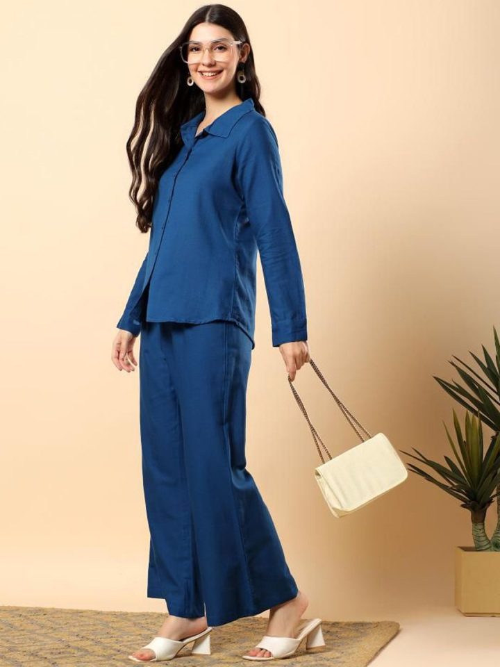 Airport Looks – Shirt Collar Top & Trousers Co-Ord Set